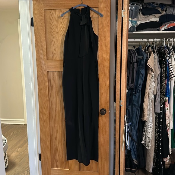 Vince Camuto Kors Crepe Bow Neck Jumpsuit Black 8 - Picture 1 of 2